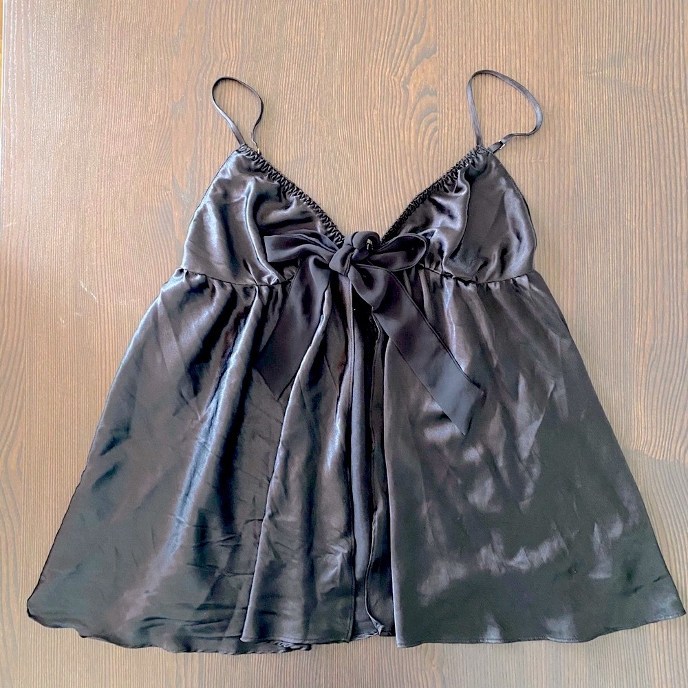 VS satin open front babydoll